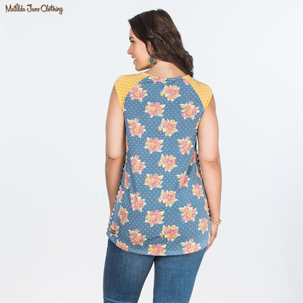 Matilda Jane Team Captain Tee. Floral Back, Striped Front, Hi-Low, Women’s Large